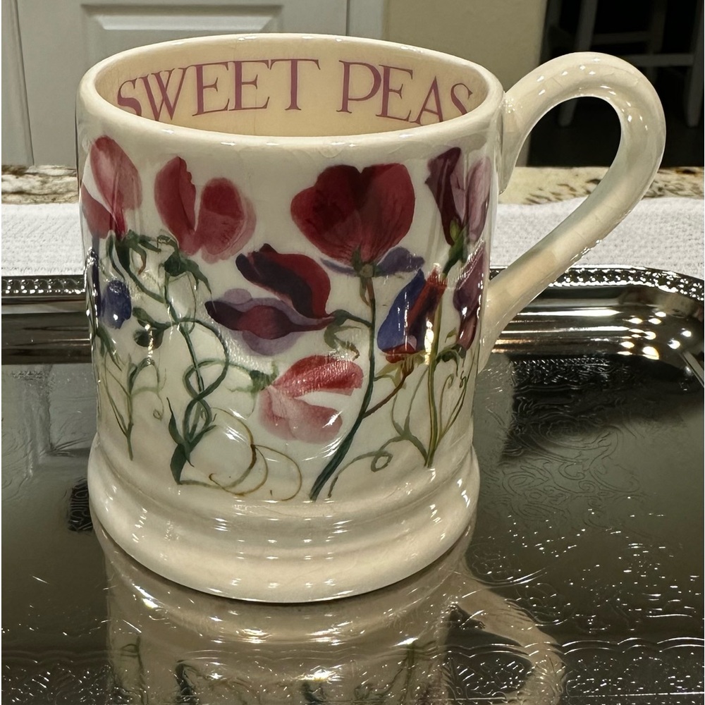 Emma Bridgewater Sweet Pea collectible mug